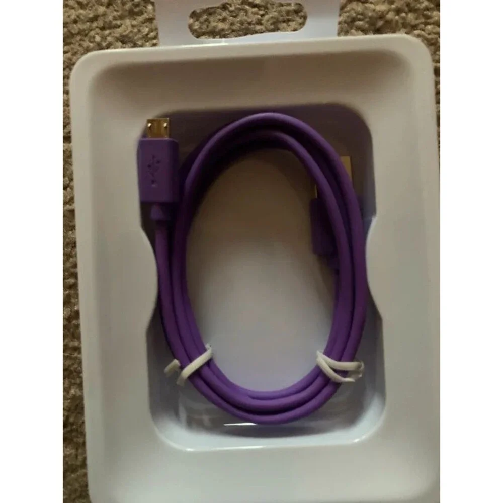 Belkin Samsung Charger Purple 4 ft open box cord new